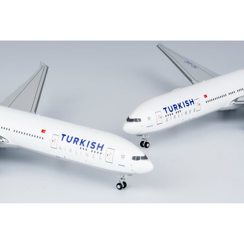 お取り寄せ商品】1/400 777-300ER ターキッシュ・エアライン