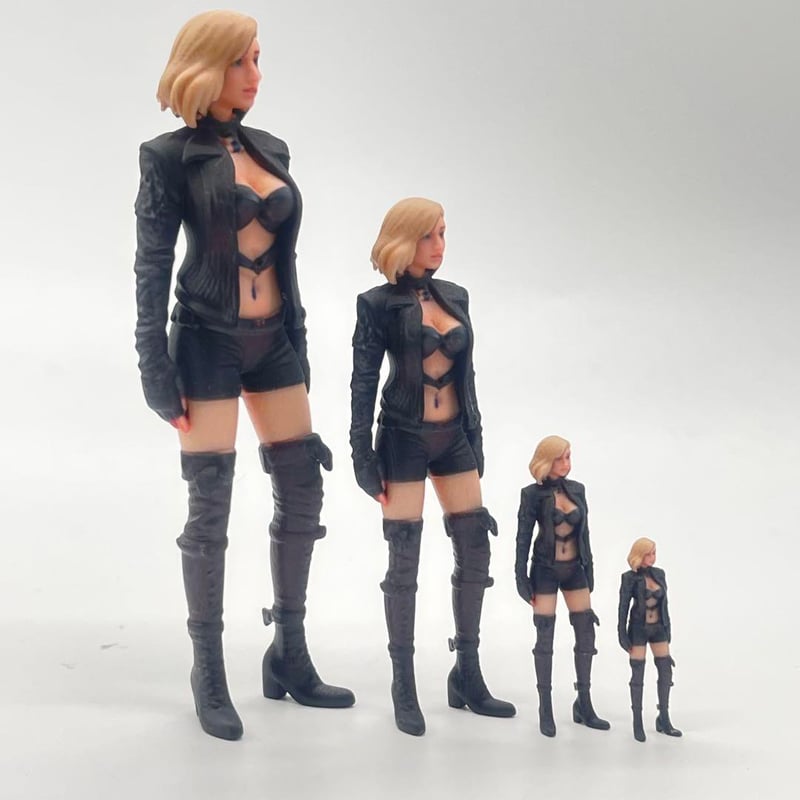 1/18 1/24 1/43 1/64 リオナ RIONA フィギュア4体 リアルフィギュア