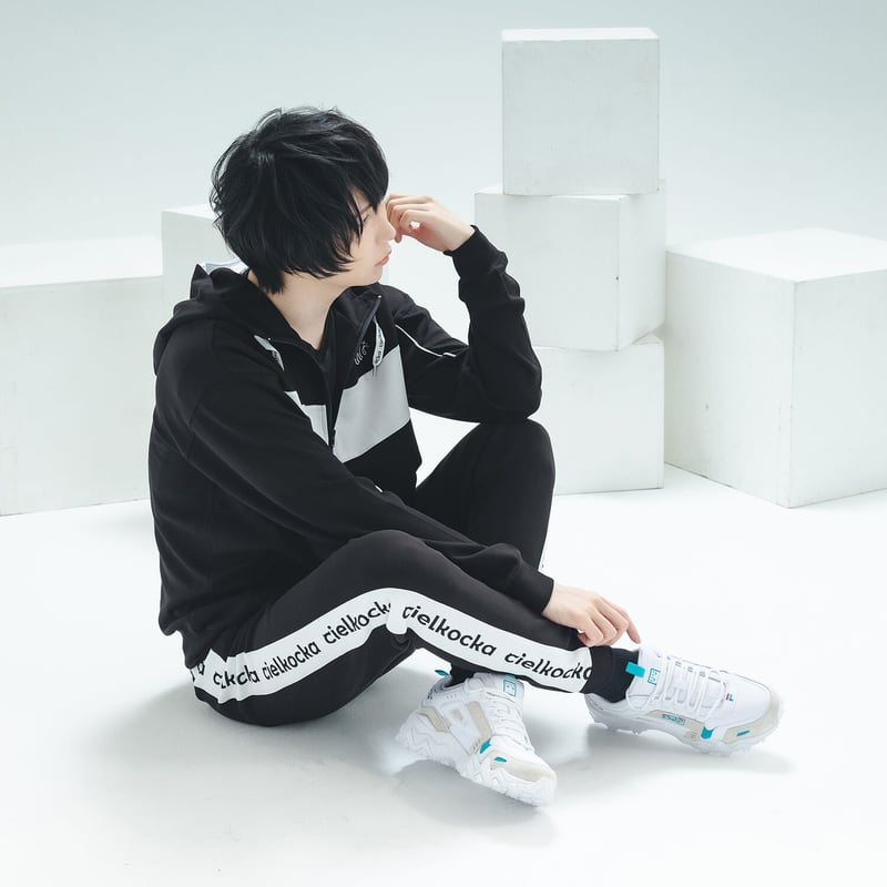 そらる×FILA OAKMONT TR-はんぺんくんモデル【White】 | Special