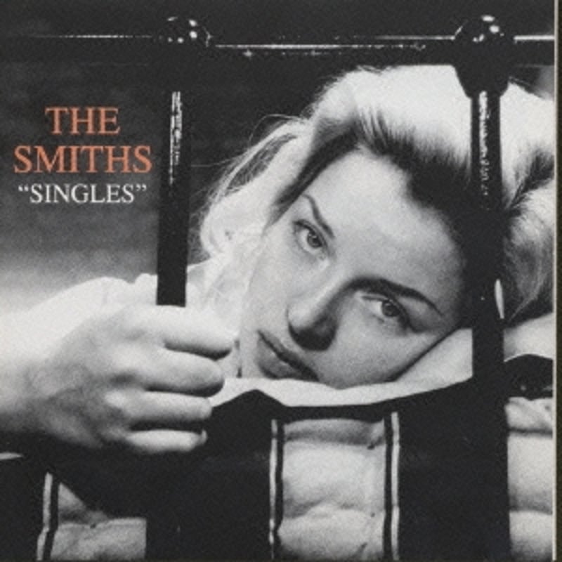 輸入新品レア】 THE SMITHS - SINGLES ザスミスTシャツ Gildan U