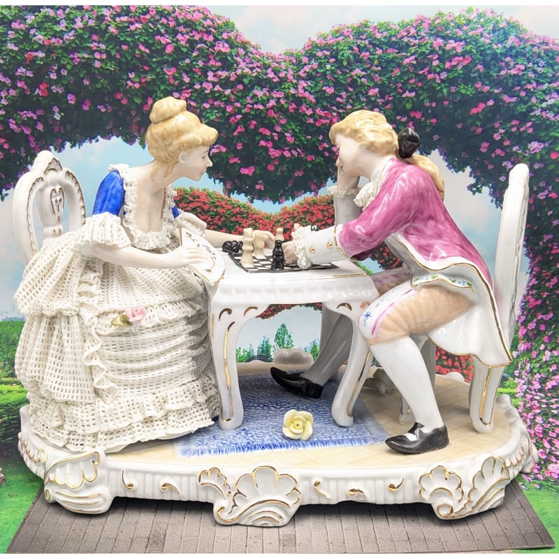 レースドール 陶器 置物 陶器人形 アンティーク人形 チェスを楽しむ