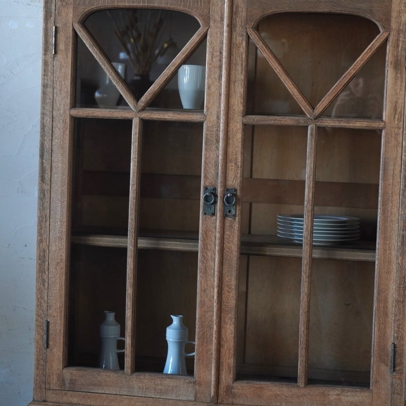 ガラス扉棚 | DEMODE FUKUNAKA