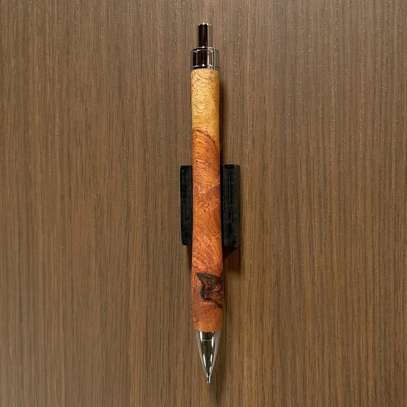 一点もの！【花梨瘤紅白】 木軸シャープペンシル UMA12 (SN_420536