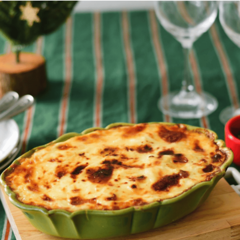 studio m' グラタン皿 ラコットクルンプリL（グリーン・白） | nukumoly