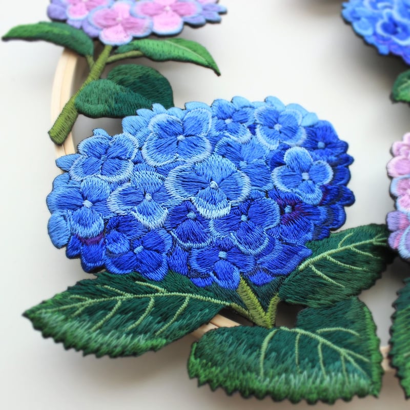 紫陽花の刺繍リース | ami embroidery