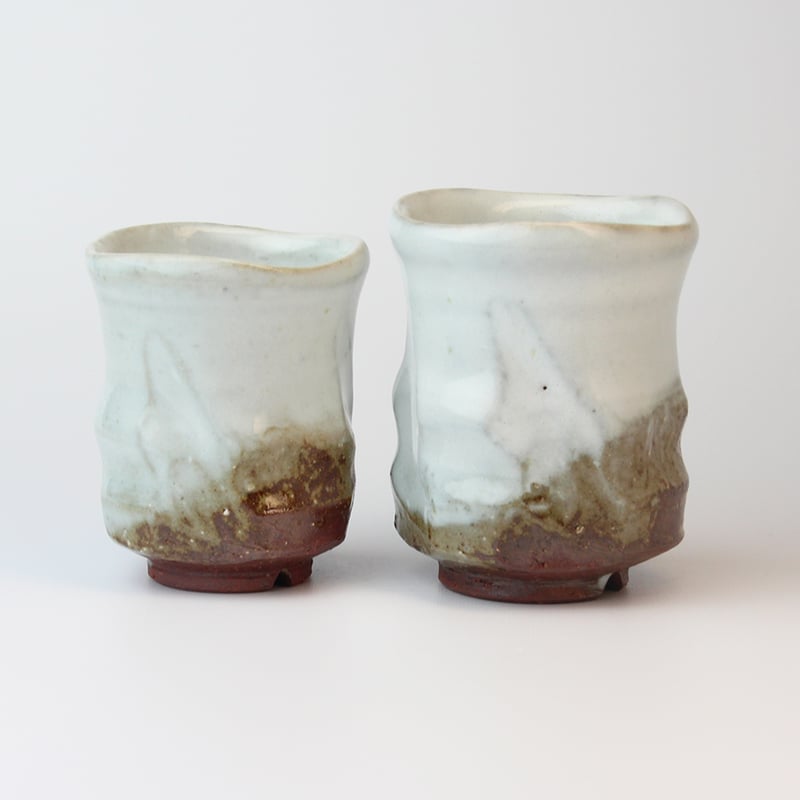 山翠組湯呑 佳俊作（木箱）｜萩焼窯元 萩陶苑 椿秀窯 ギフト 作家もの