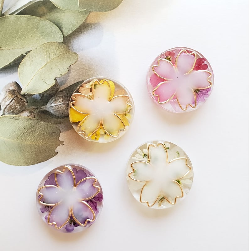 アクセサリー】桜ヘアゴム（小さめ）/ by.トモコ | Lapi (kimie.)