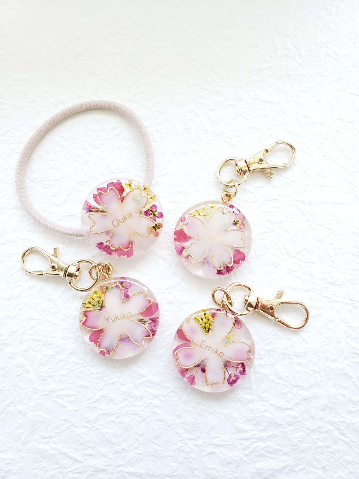 アクセサリー】桜ヘアゴム（小さめ）/ by.トモコ | Lapi (kimie.)