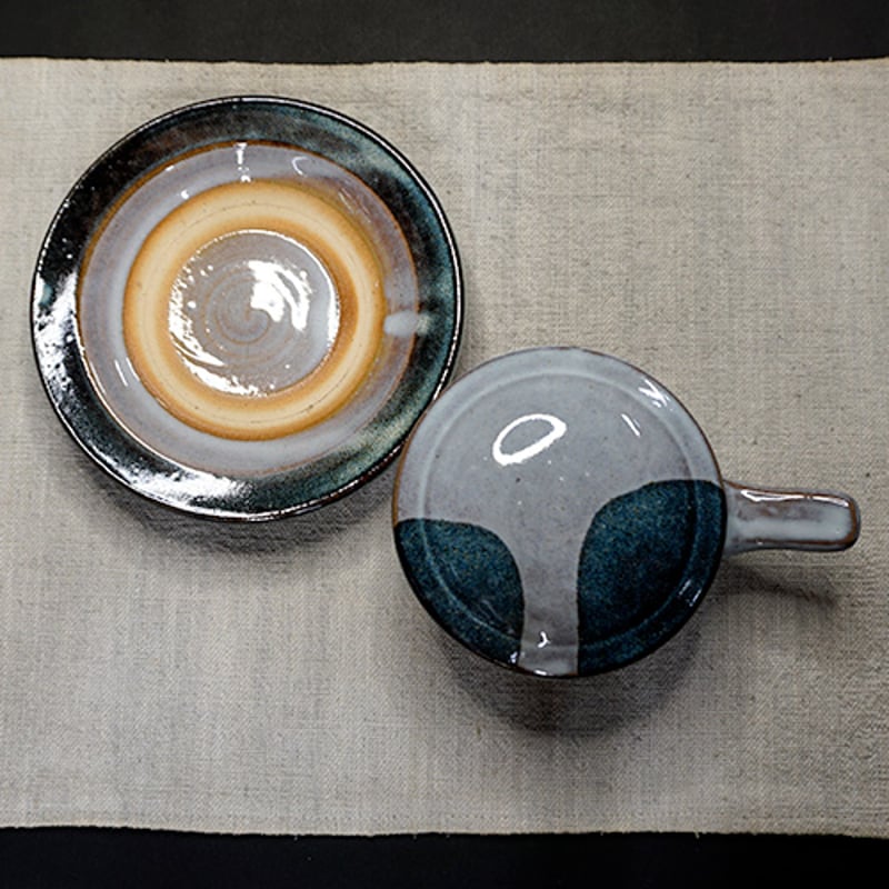 和食器 布志名焼 湯町窯 ふわふわ 卵 の エッグベーカー 大 海鼠釉