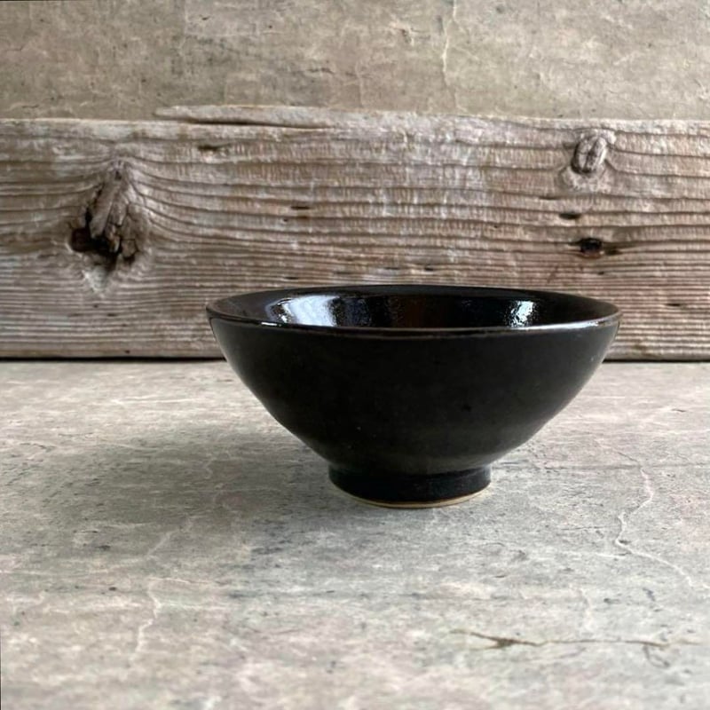 益子焼 黒柿釉 飯碗 | MatsuBokkuri