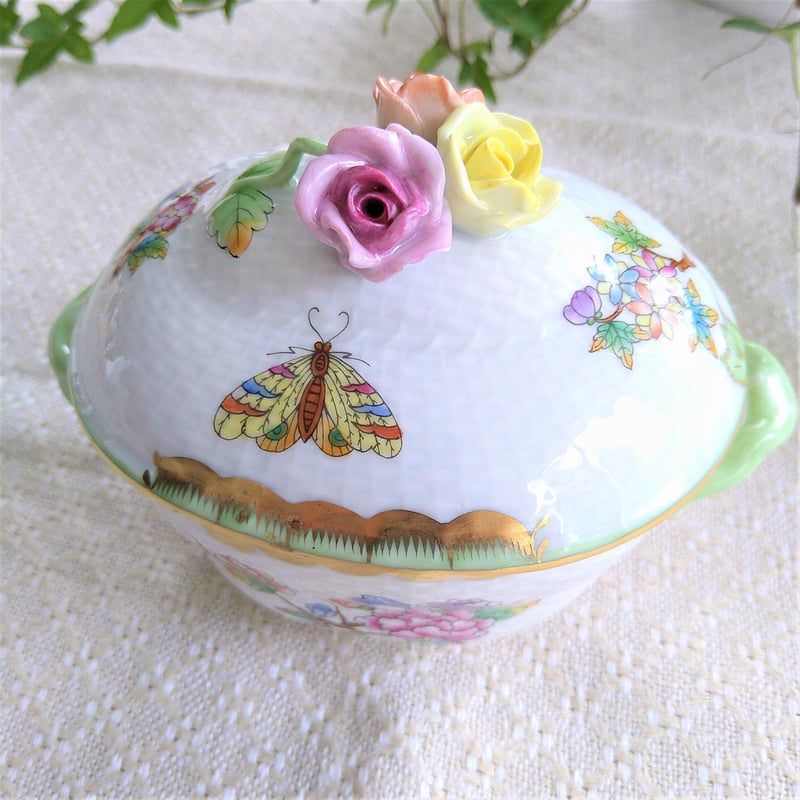 Herend ヘレンドヴィクトリアの蓋つき小物入れ/Victoria accessory ca
