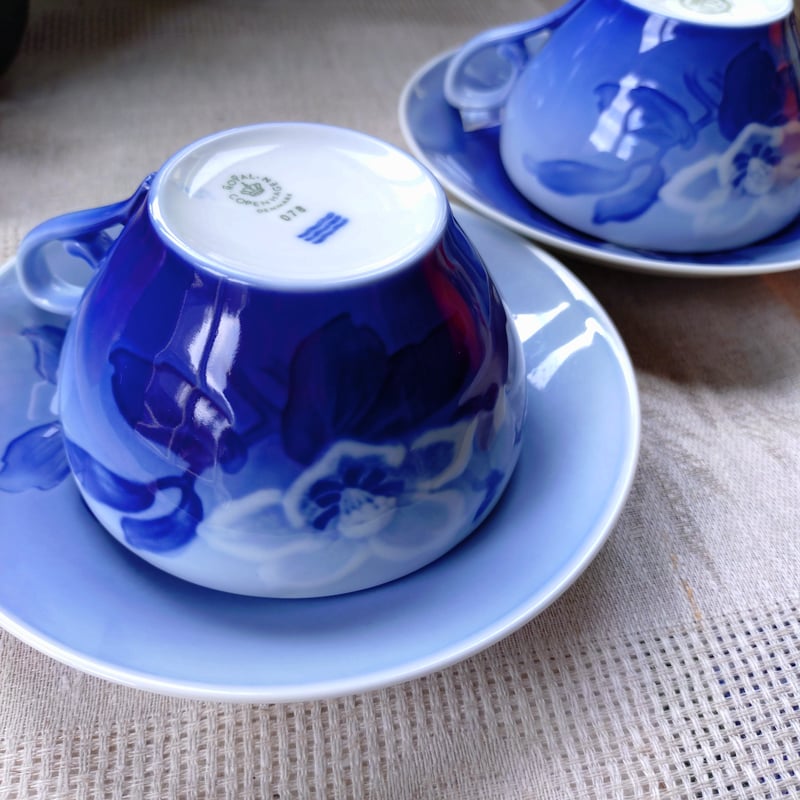 Bing＆GrondahlビングオーグレンダールのJulrosenクリスマスローズの