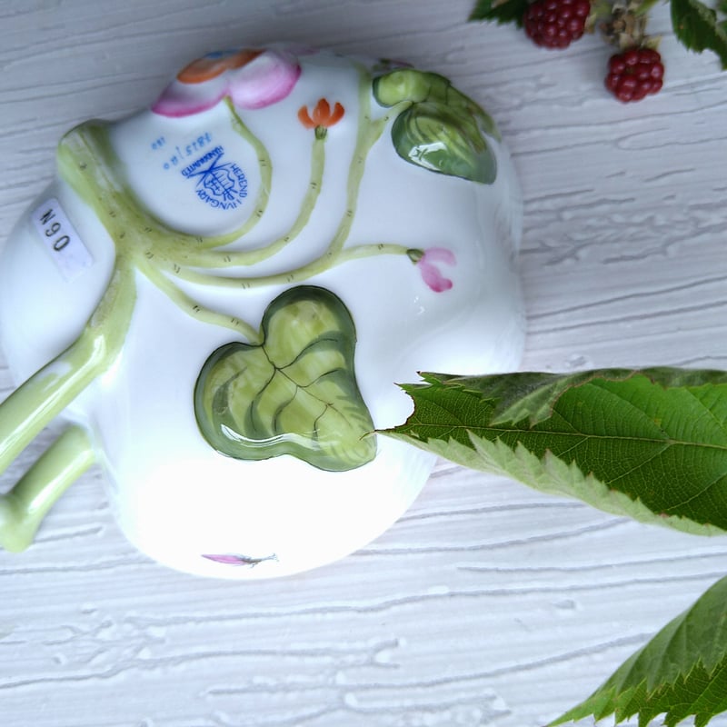 Herendヘレンドロスチャイルドバードのオープンシュガー