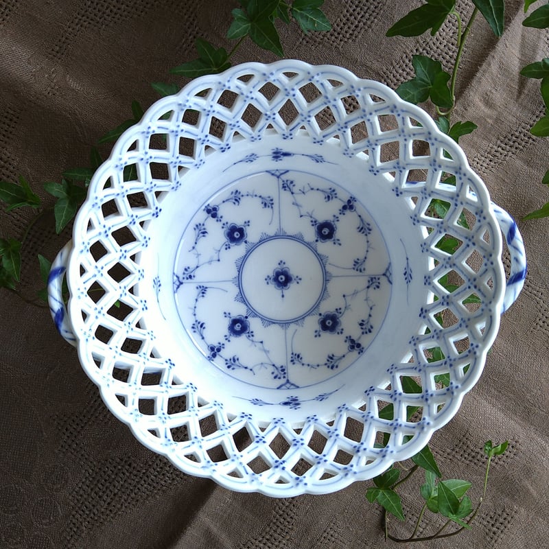 ロイヤルコペンハーゲン ブルーフルーテッドダブルレースフルーツ