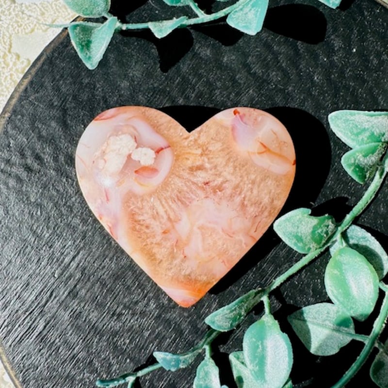 ◇カーネリアンと桜瑪瑙共生のハート | 天然石と雑貨のお店 Angel's voice