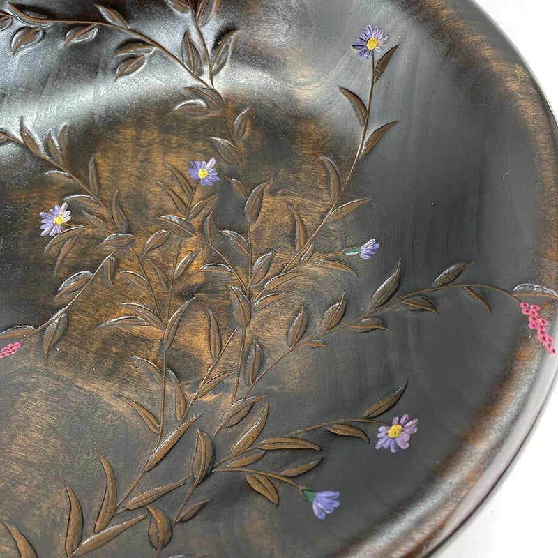 おたふく深皿（φ24×6） 野草 | 草木彫 川添日記