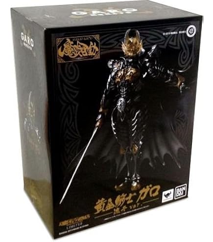 Amazon.co.jp: 牙狼 GARO ～闇を照らす者～ 魔戒可動 黄金騎士 ガロ