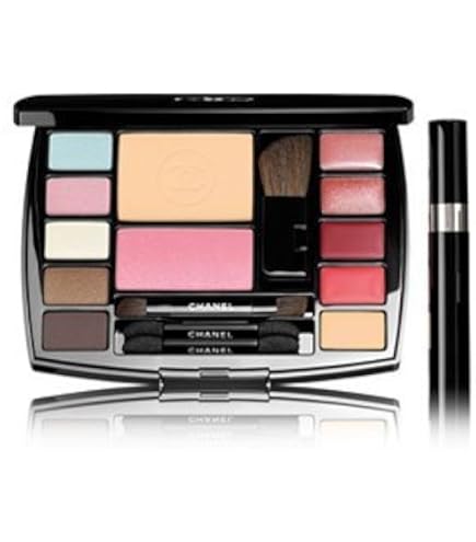 Amazon.co.jp: CHANEL Travel Makeup Palette : Beauty