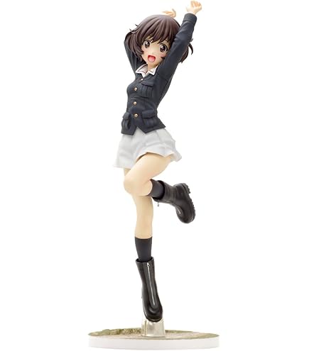 Amazon.co.jp: ガールズ&パンツァー 秋山優花里 1/8スケール PVC製