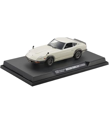 Amazon.co.jp: タミヤ 1/12 マスターワークコレクション No.17 ホンダ