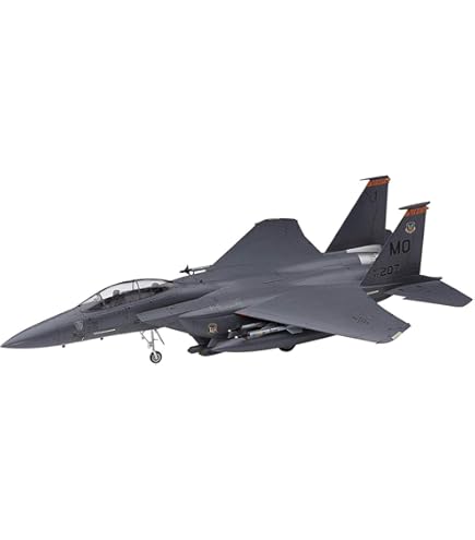 Amazon | ハセガワ 1/72 航空自衛隊 F-15J イーグル w/J.A.S.D.F.女性