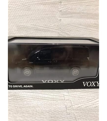 Amazon | 1/30 ミニカー 新型ヴォクシー ハイブリッド VOXY 80系 前期
