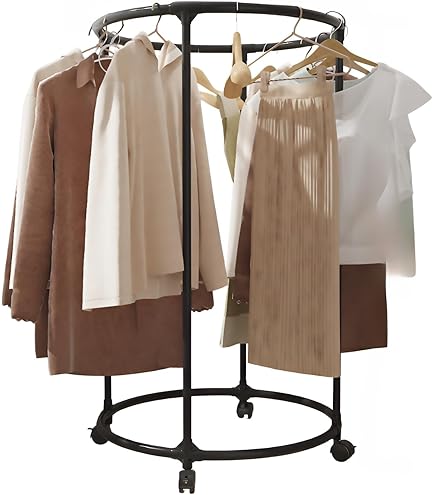 Amazon｜ラウンドハンガー 床置き 回転式 円形 衣類ラック 小売店