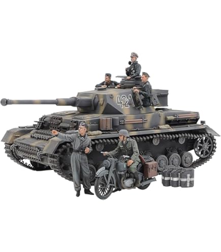 Amazon.co.jp: トランペッター 1/35 ドイツ装甲列車編成 BP-42/指揮