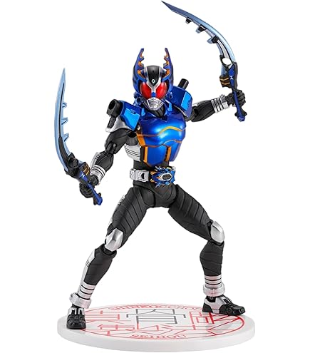Amazon.co.jp: S.H.Figuarts（真骨彫製法）仮面ライダーガタック