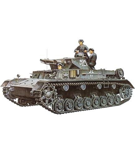 Amazon | AFVクラブ 1/35 FV101 スコーピオン 偵察戦車 プラモデル
