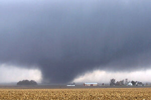 1118-Illinois-Midwest-tornado.