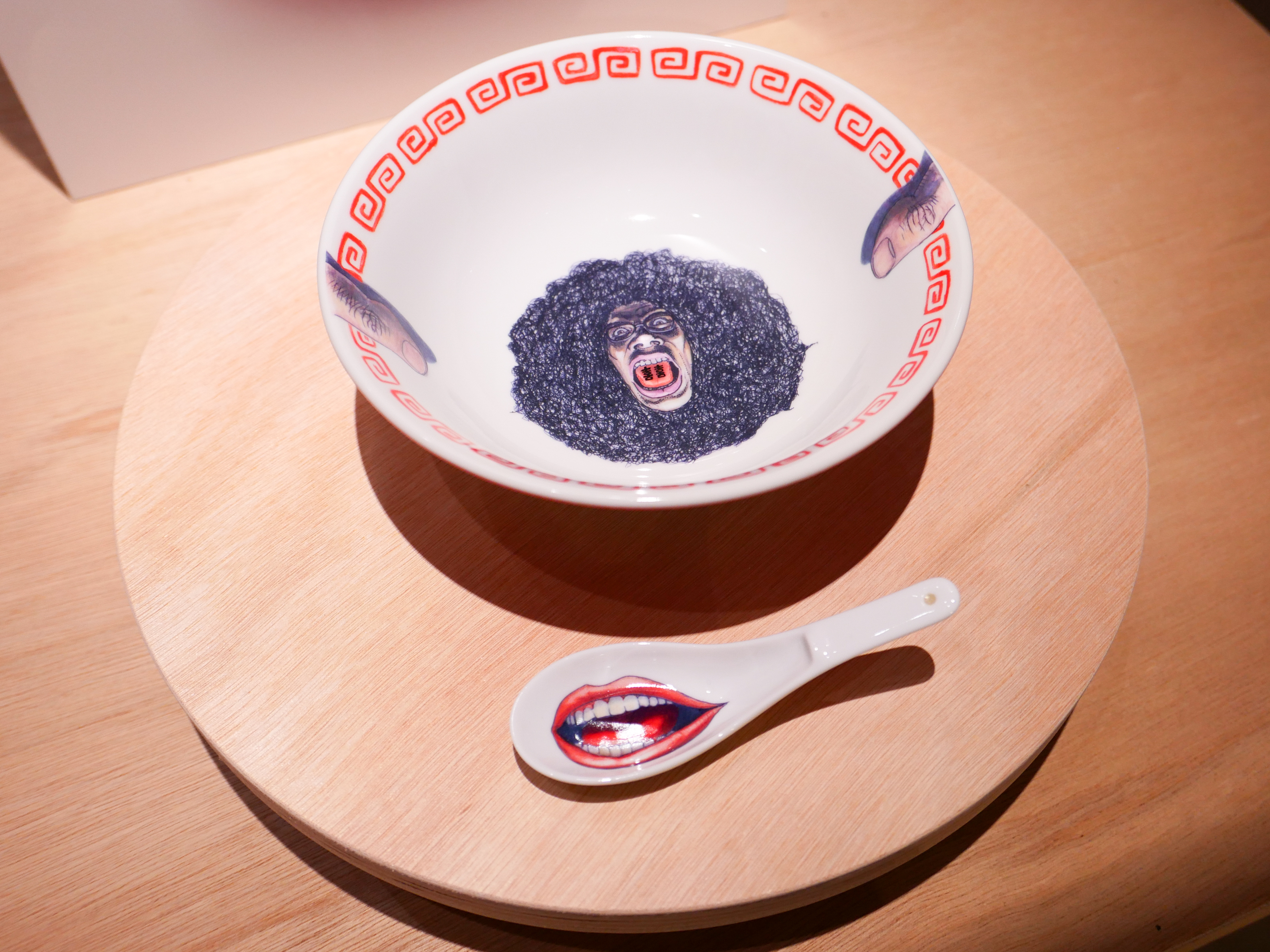 美濃焼とラーメン文化をつなぐ「ラーメンどんぶり展」が開幕。田名網