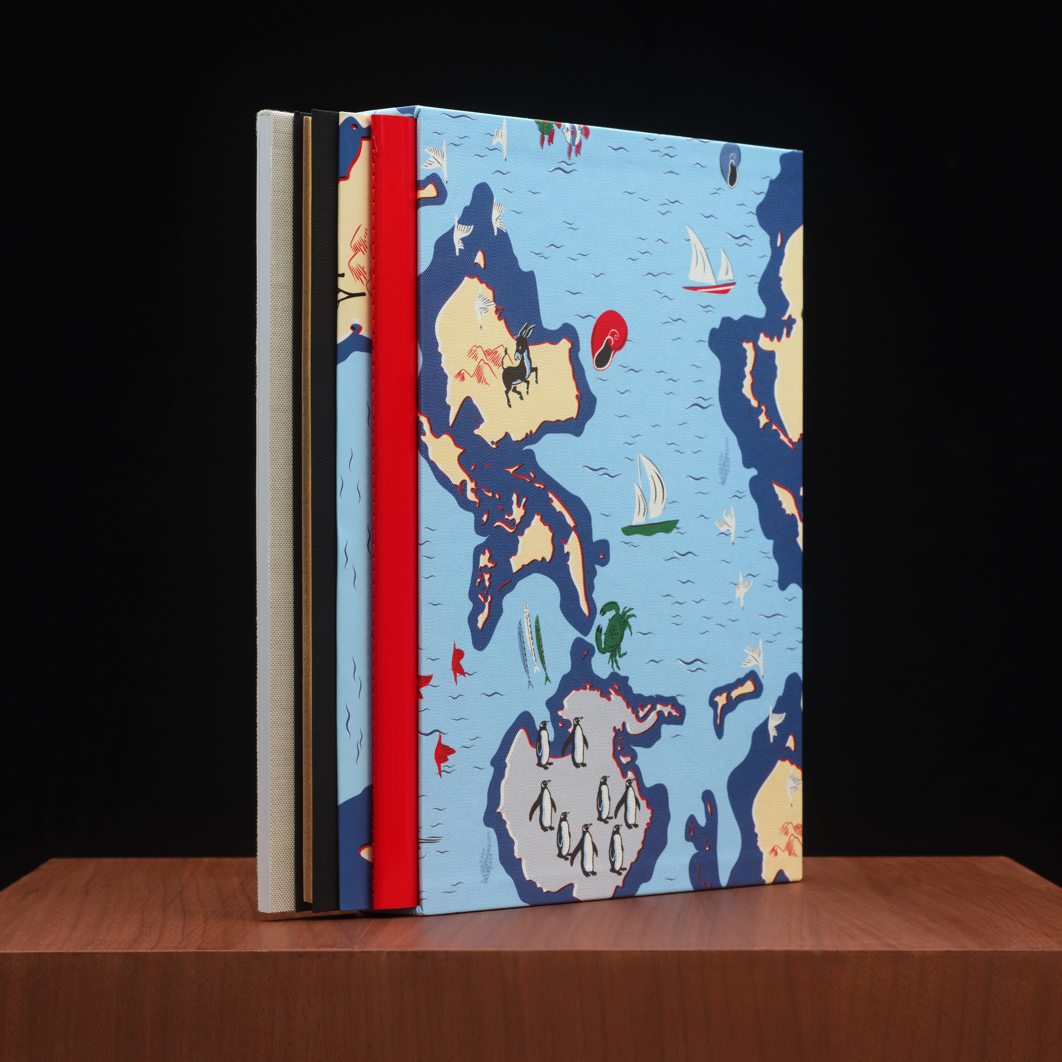 東京近郊でアレック・ソスが撮影。ボッテガ・ヴェネタのSummer 24を