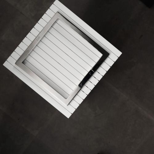 ZitA＞自動開閉ごみ箱ZitA SQUARE 45L／ホワイト | ANAショッピング A