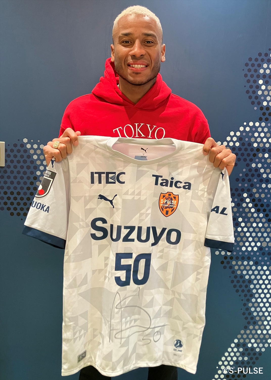 HATTRICK（ハットトリック）-選手の想いをファンへ届ける公式