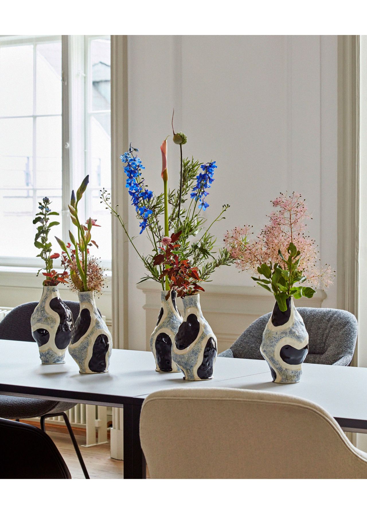 HAY - Jessica Hans Vase - Vase - Glossy Cow