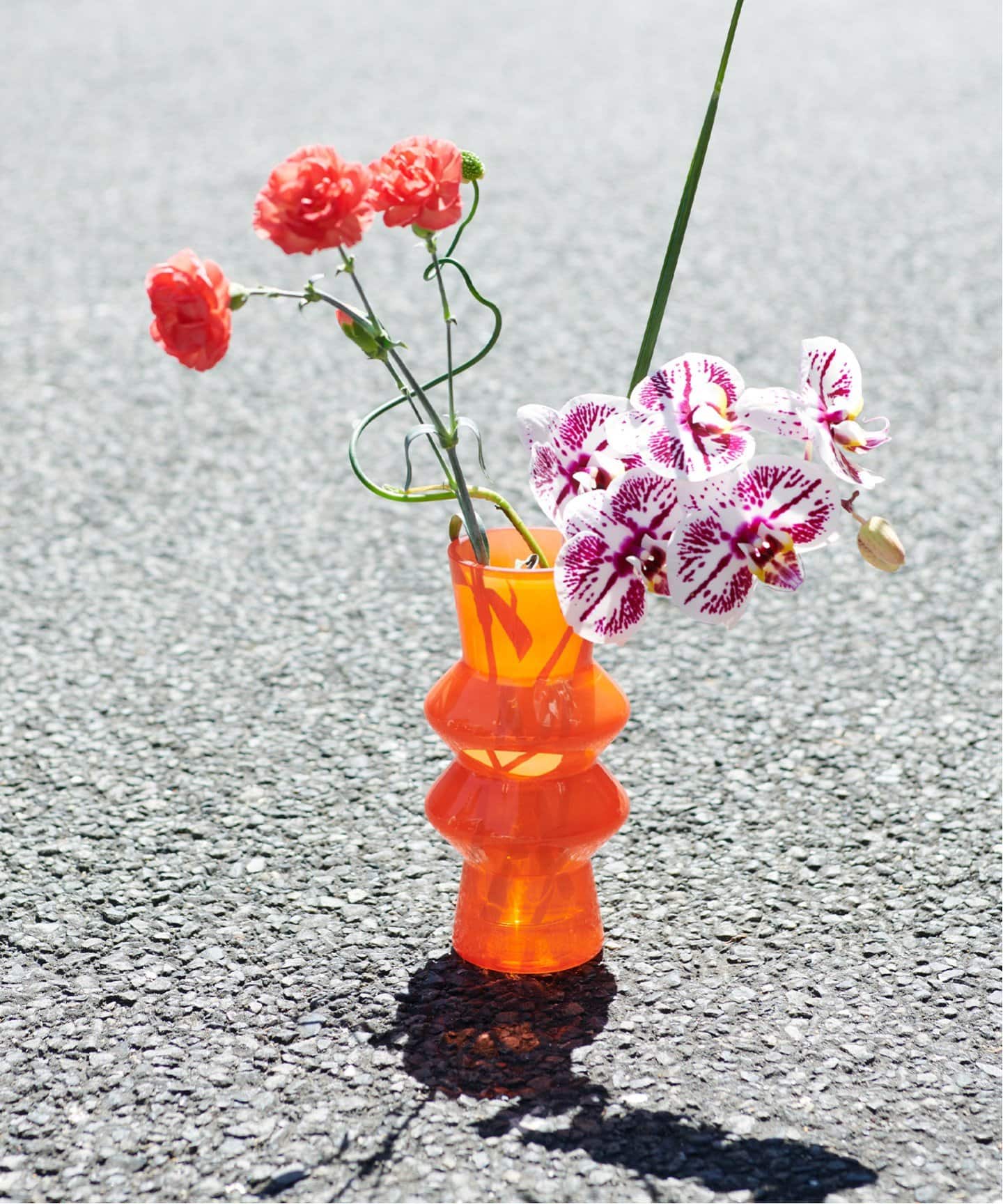 部屋を彩る雑貨／フラワーベースとフレグランス｜JOURNAL STANDARD