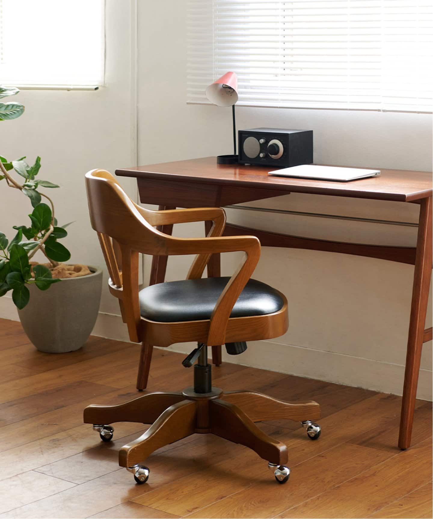 大型商品》SHAW WALKER DESK CHAIR ショウォーカーデスクチェア