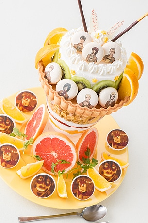 スイパラ福岡パルコ店に「進撃の巨人」コラボメニュー - 天神経済新聞