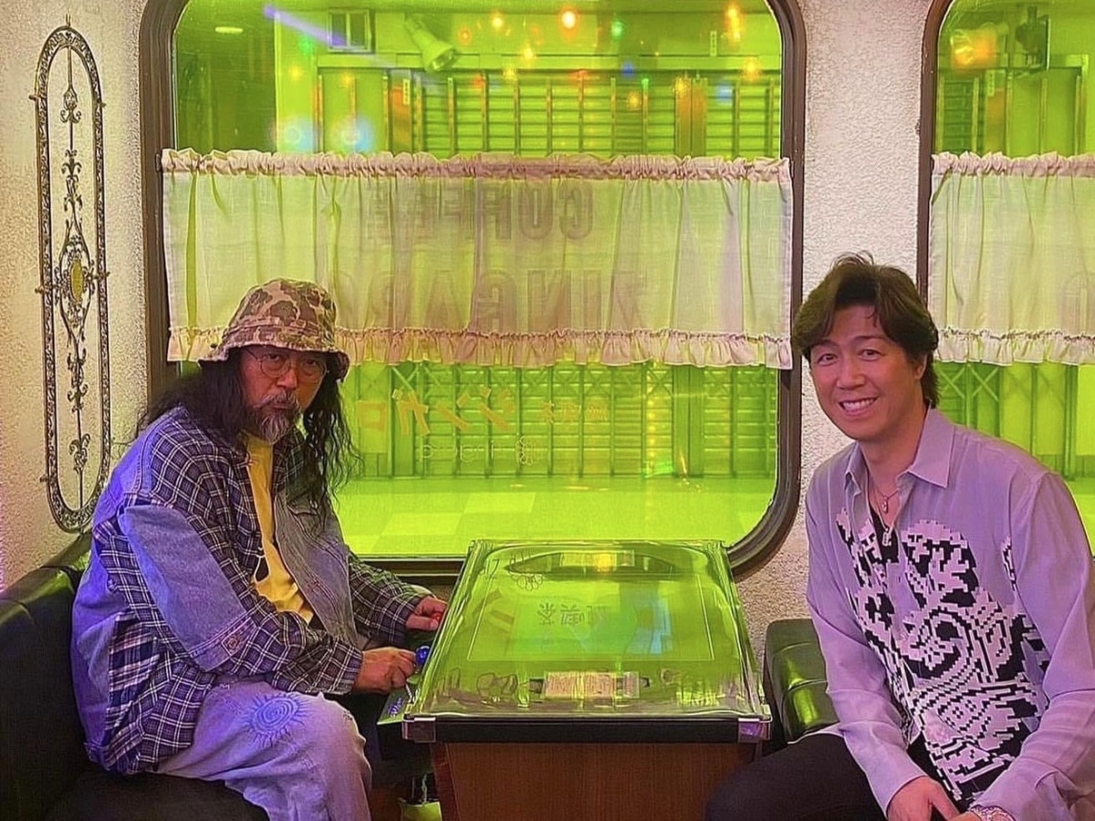 中野BWに「純喫茶ジンガロ」 村上隆さん「お花」のプリンやテーブル