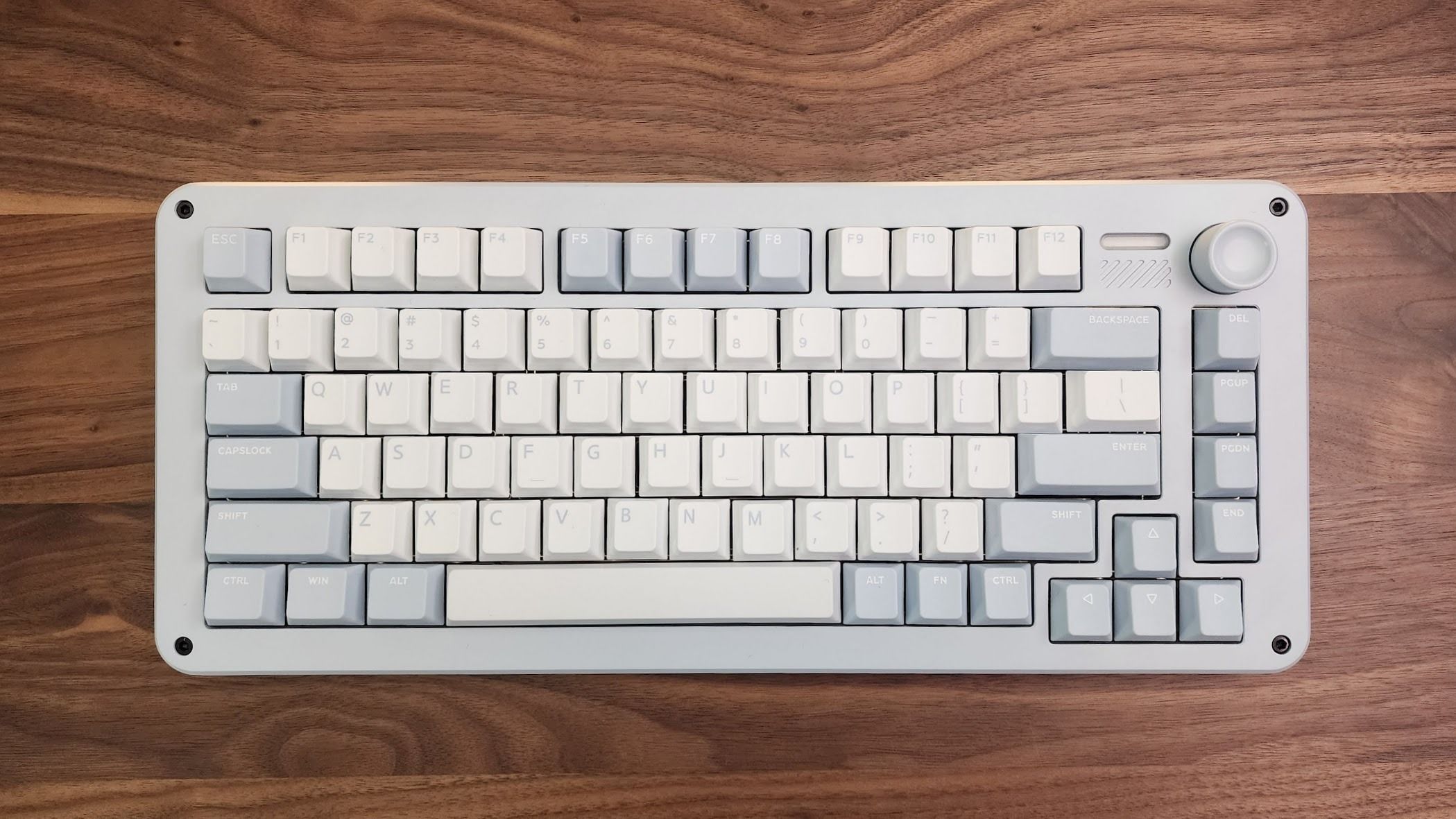 IQUNIX Super ZONEX 75 Keyboard Kit Review | MMORPG.com