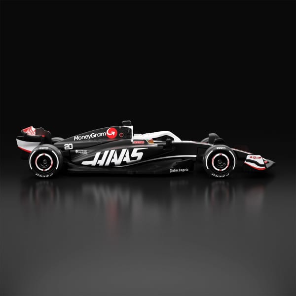 Hot Wheels F1 Series: 2024 MoneyGram Haas F1 Team VF-24 Car #20