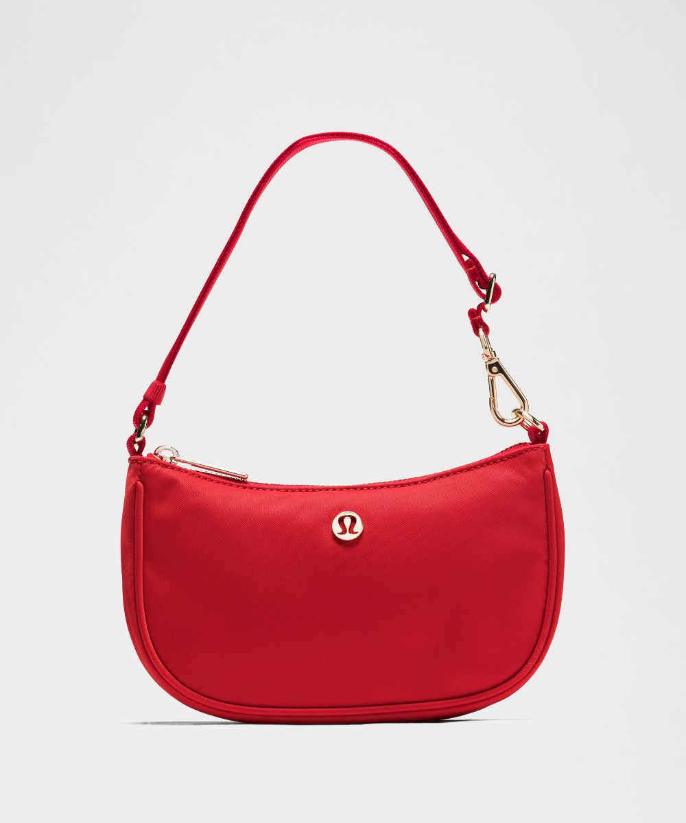 ニューイヤー City Essentials ミニショルダーバッグ 1L | バッグ