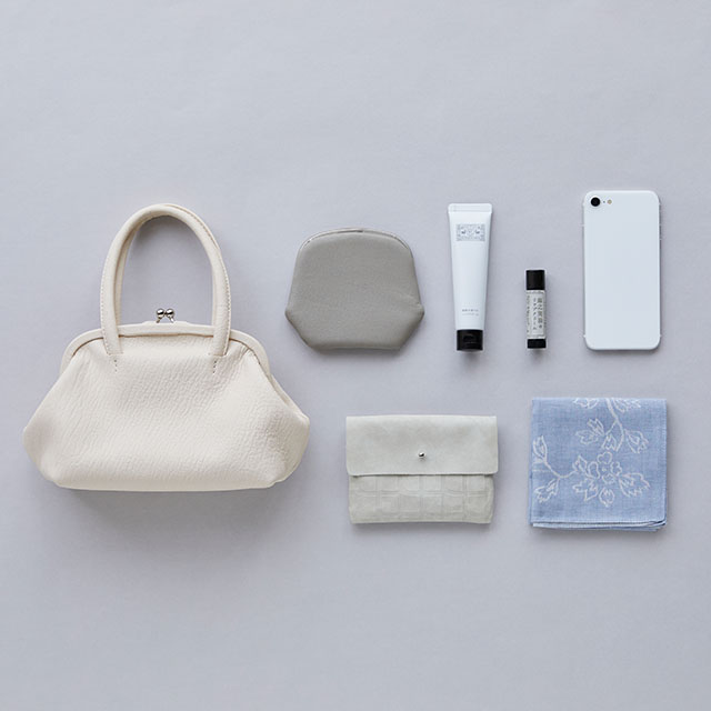 鹿革のがま口ハンドバッグ｜かばん｜中川政七商店 公式サイト