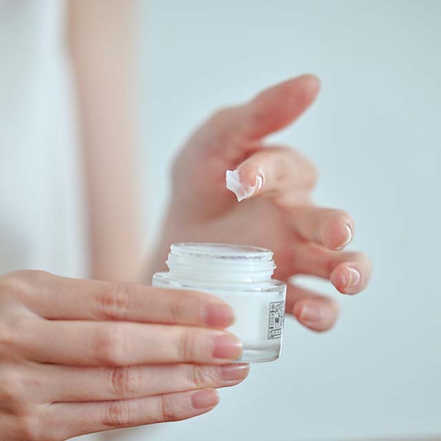 植物由来の保湿クリーム｜美容と健康｜中川政七商店 公式サイト