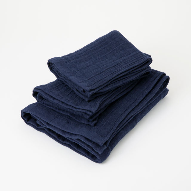 雪音晒の四重ガーゼフェイスタオル｜風呂と掃除｜中川政七商店 公式サイト