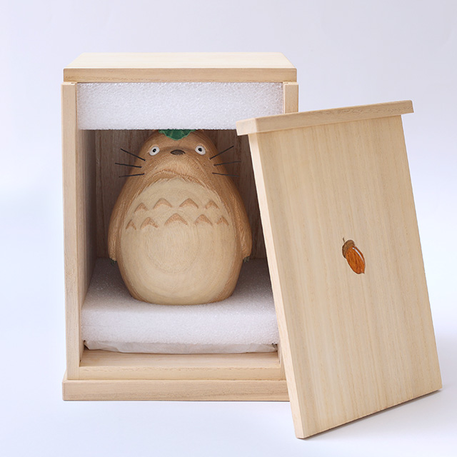 WEB限定】井波彫刻 くすの木のトトロ｜家を装う｜中川政七商店 公式サイト