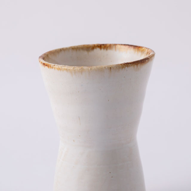 信楽焼の花入れ 鼓型 白｜園芸｜中川政七商店 公式サイト