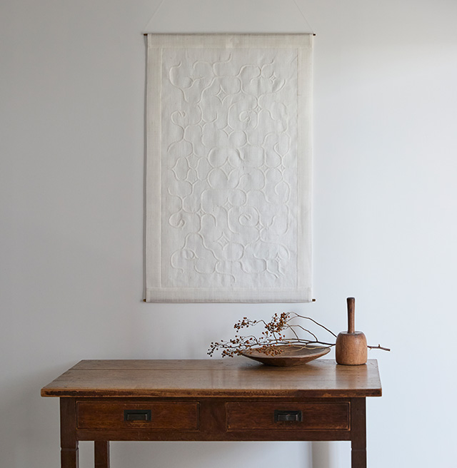 くらしの工藝布タペストリーアイヌ刺繍｜家を装う｜中川政七商店 公式