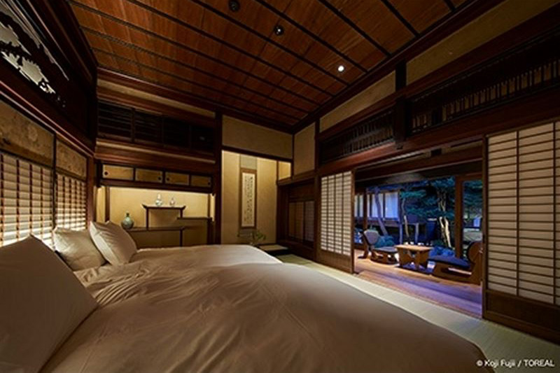 築200年の建造物を改修。竹中工務店が長野・塩尻で開業した古民家複合